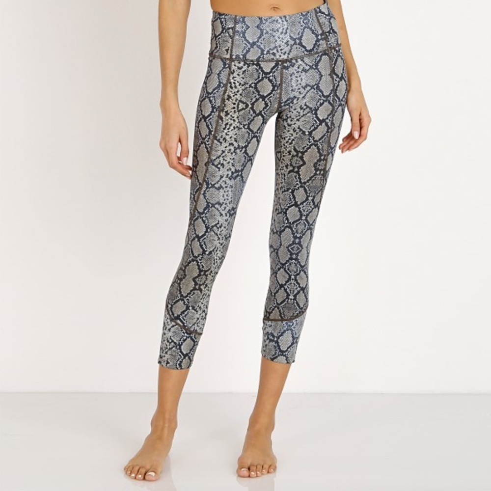 Varley - Kensington Legging - Dune Python - image 2